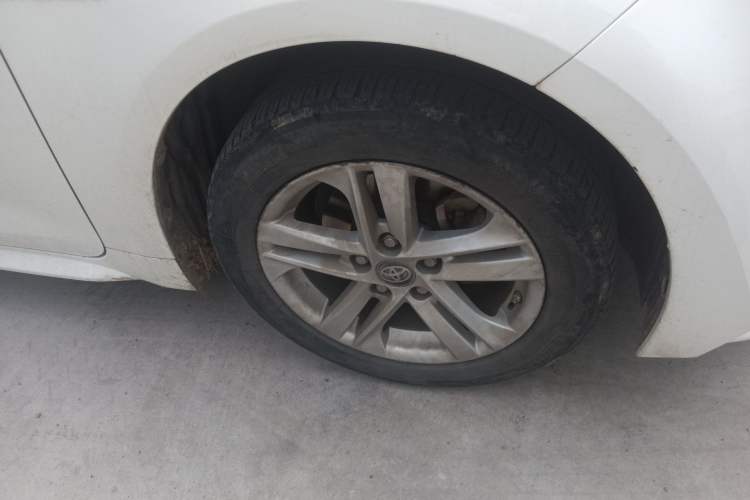 Used Toyota Levin 2021 Dual-Motor 1.8H E-CVT Progressive Edition Right Front Wheel Hub