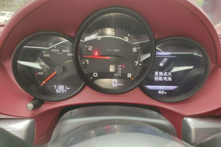 Used Porsche 718 2016 Boxster 2.0T
