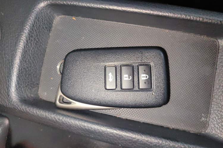 Used Lexus IS 2013 250 Leading Edition