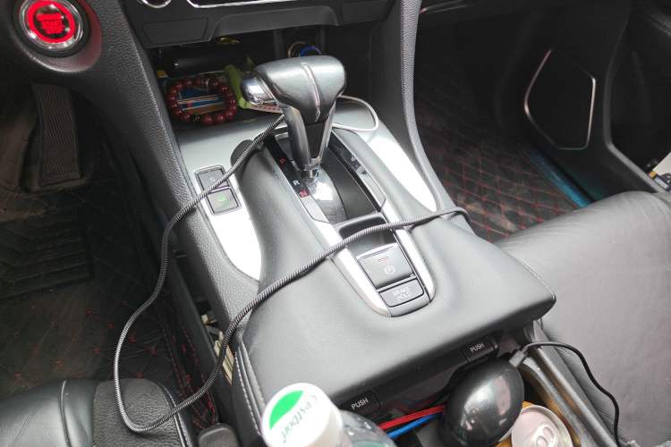 Used Honda Avancier 2017 240TURBO Two-Wheel Drive Comfort Version Gear Lever