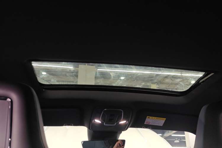 Used MG 7 2023 1.5T DCT Luxurious Supreme Edition