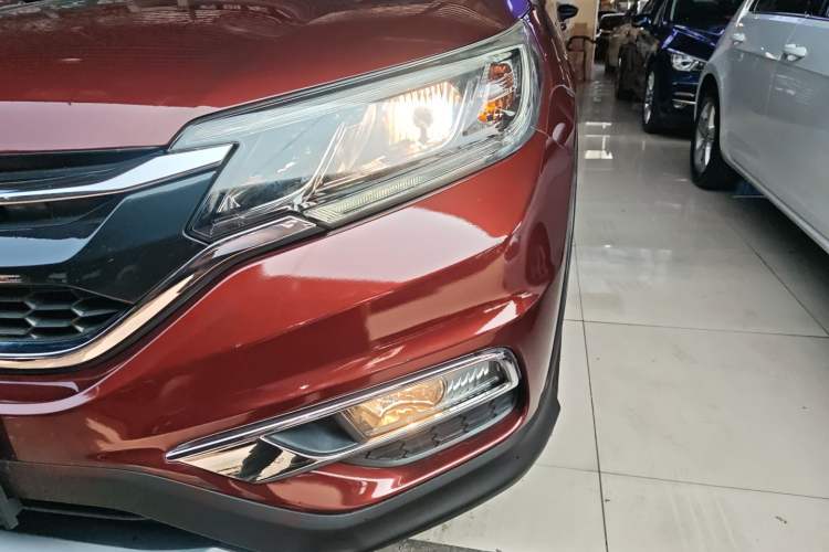 Used Honda CR-V 2016 2.0L two-wheel drive Urban Edition
