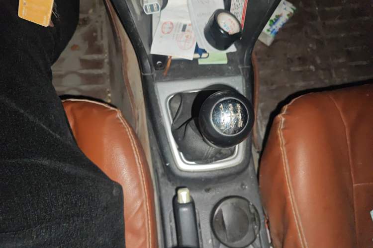 Used CHANGAN KAICHENG Ounuo S 2015 1.5L Jin Ouno Standard Model Gear Lever