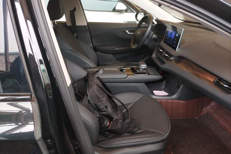 Used Hongqi E-QM5 2023 Revised Version Basic Travel Edition
