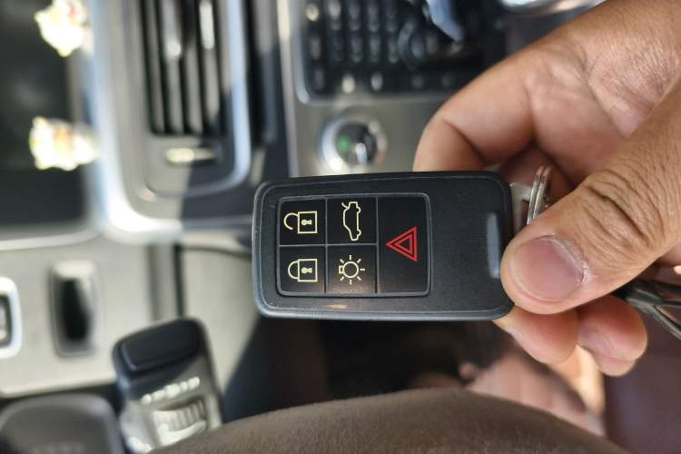 Used Volvo S60 2018 S60L T3 Smart Progress Edition