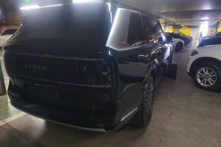 Used Zeekr 9X 2025 Ultra Edition 70kWh
