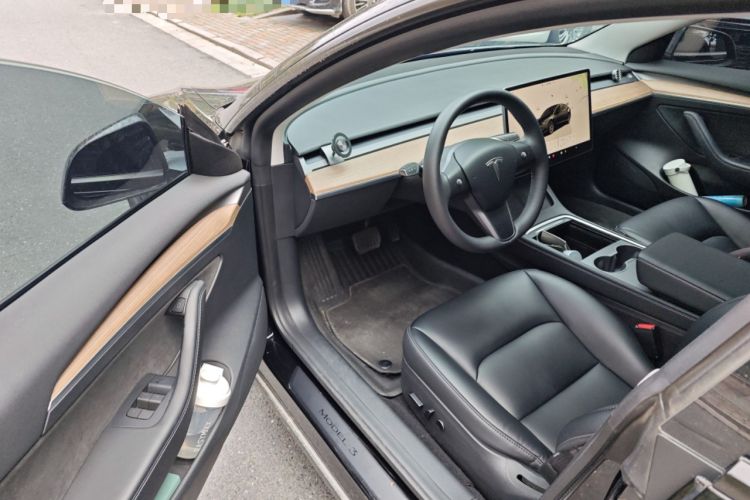 Used Tesla Model 3 2022 Rear-Wheel-Drive Version