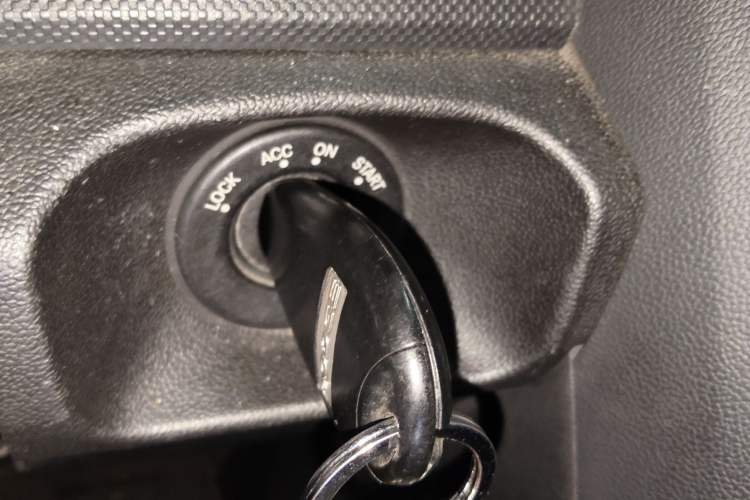 Used Dodge Journey 2009 2.7 Vehicle Key