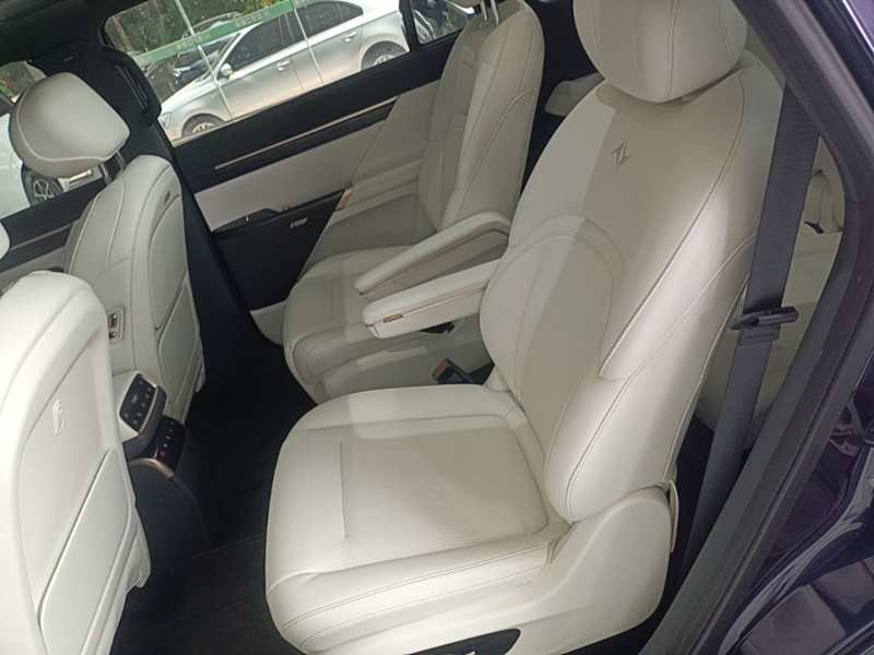 Used Dongfeng eπ eπ008 2024 636Max All-Electric Version 6 Seats — 16