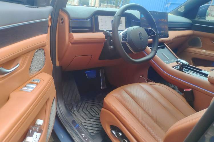 Used Hima AITO M7 2024 1.5T Intelligent Drive Rear-Drive Ultra Version 5 Seats
