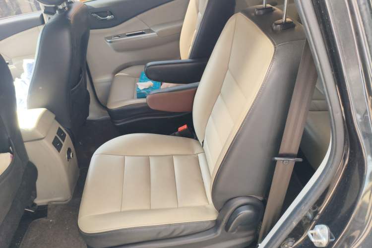 Used FORTHING S500 2016 1.6L Manual Luxury Model