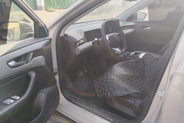 Used MG ES5 2025 515 Pro Rear-Drive Version
