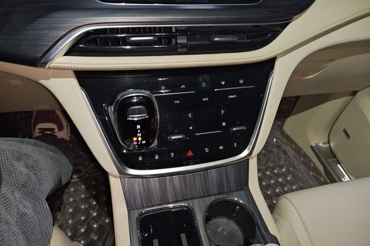 Used Buick GL8 2023 ES Lu Zun Flagship Model