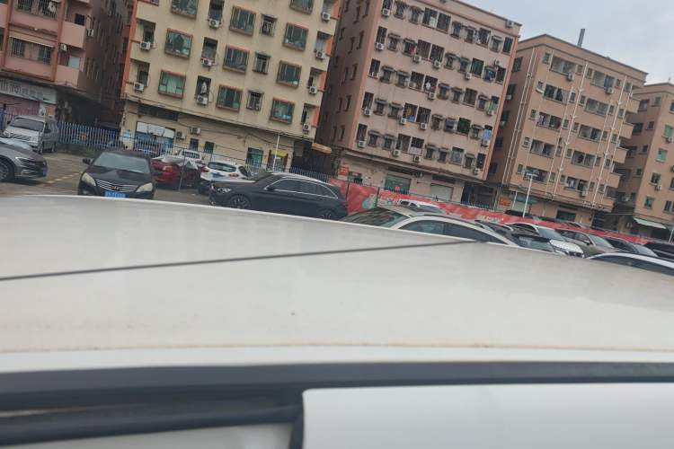 Used Dongfeng Shuaike 2013 Facelift 1.5L Manual Comfort 7-Seater China V Standard
