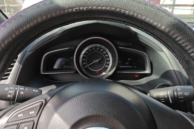 Used Mazda CX-4 2016 2.0L Automatic 2WD Blue Sky Dynamic Edition
