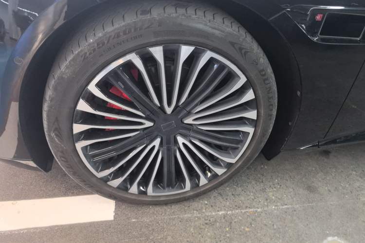 Used Avatr 12 2025 Ultra Extended-Range Edition Left Front Wheel Hub