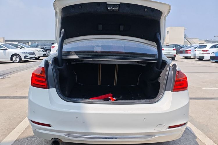 Used BMW 3 Series 2013 320Li Fashion Model
