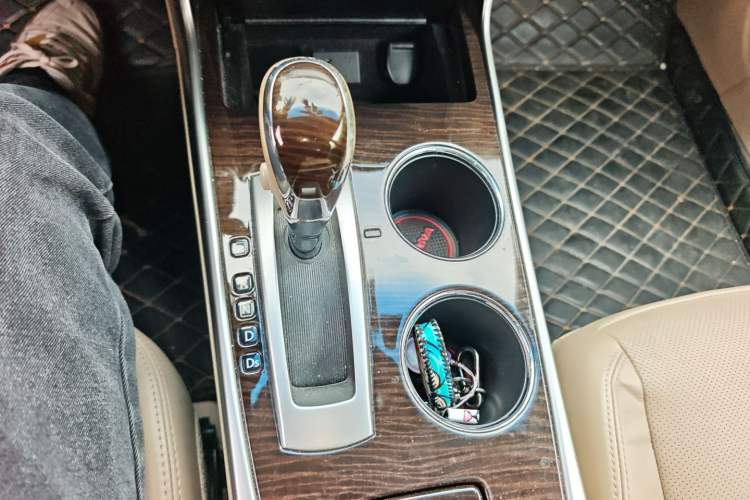 Used Nissan Teana 2013 2.0L XL Comfort Edition Gear Lever