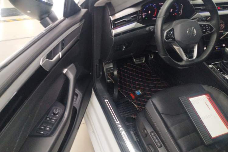 Used Volkswagen FAW-Volkswagen CC 2021 380TSI Striking Edition