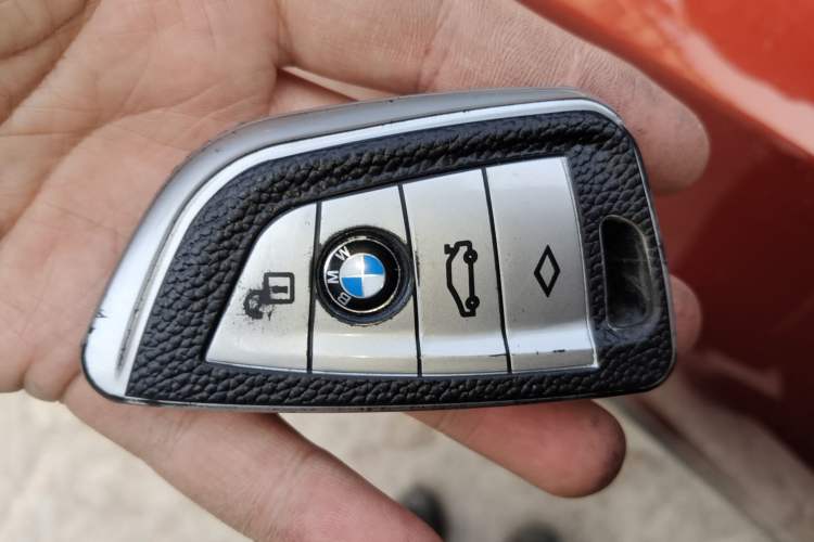 Used BMW X2 2019 sDrive20i M Sport Package China VI Emission Standard Vehicle Key