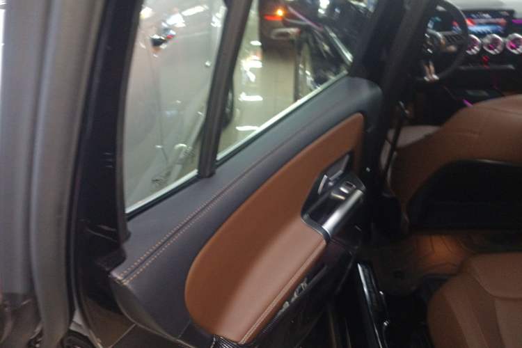 Used Mercedes-Benz GLB 2024 GLB 220 Fashion Model