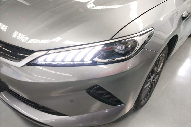 Used BYD Qin PLUS 2025 EV Smart Drive Edition 420KM Leading Model
