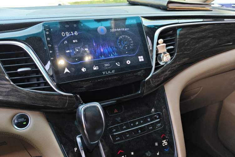 Used Buick GL8 2017 ES 28T Luxury Model China V Standard
