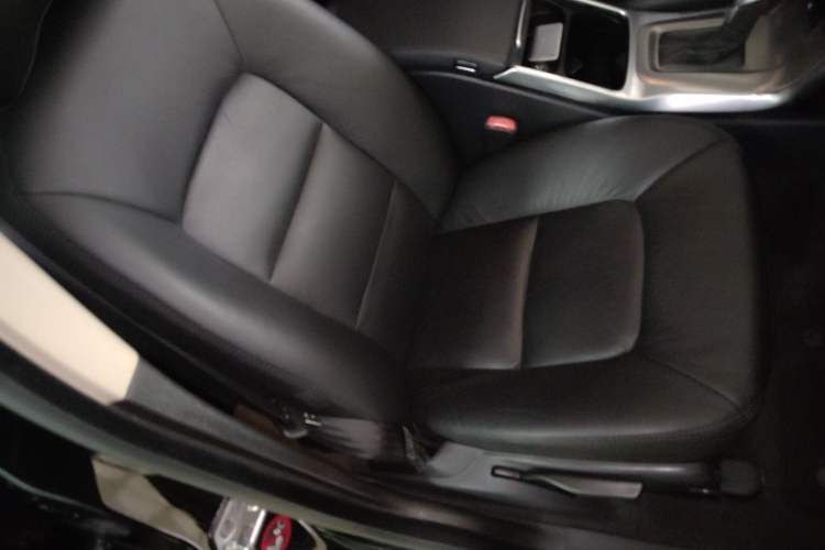 Used Volvo S80L 2014 2.0T T5 Intelligent Luxury Edition
