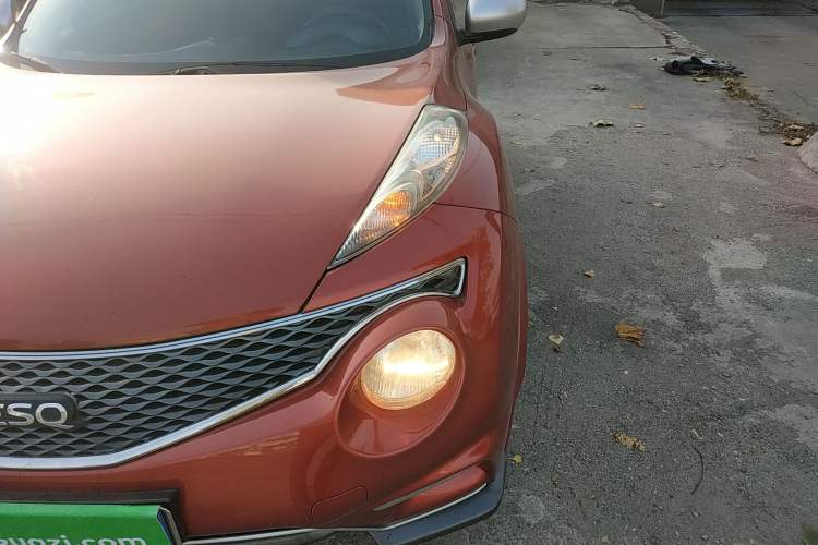 Used Infiniti ESQ 2014 1.6L Spontaneous Edition