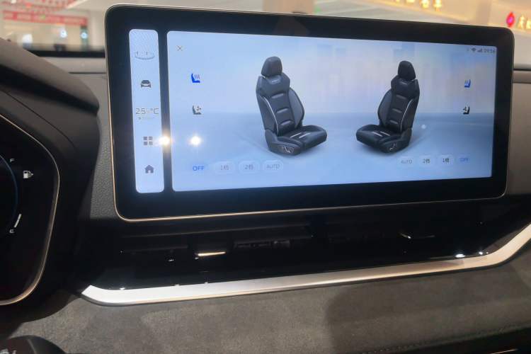 Used Geely Auto Preface 2023 2.0TD "Only This Verdant Green" Edition