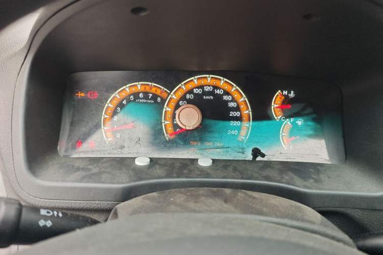 Used BYD F3 2015 Energy-Saving Edition 1.5L Manual Luxury Model