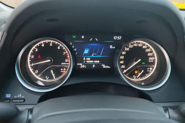 Used Toyota Camry 2021 2.0G Luxury Edition Instrument Cluster