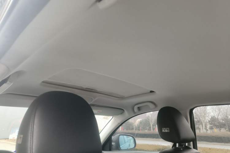 Used Haval H2 2016 Red-Label 1.5T Manual Two-Wheel Drive Luxury Model
