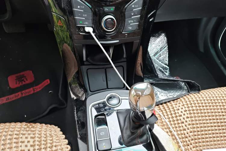 Used BYD Qin New Energy 2015 1.5T Dual-Crown Flagship Plus Edition