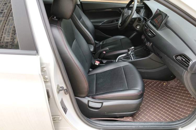 Used Hyundai Celesta 2018 1.6L Automatic GL Enjoyment Version China V Standard