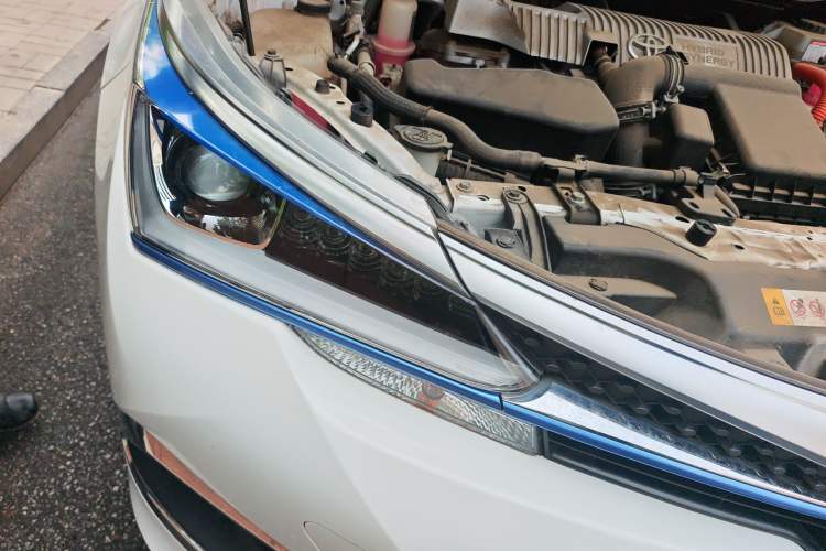 Used Toyota Corolla Hybrid E+ 2020 1.8L E-CVT Comfort Edition Right Front Headlight