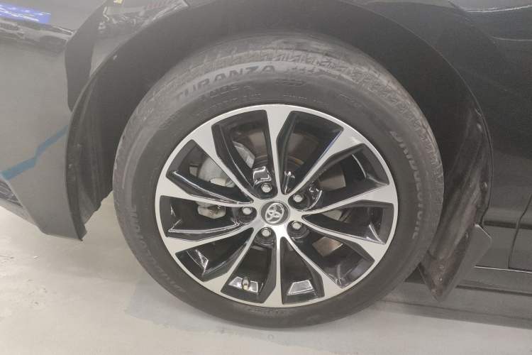 Used Toyota Avalon 2022 2.0L Luxury Edition