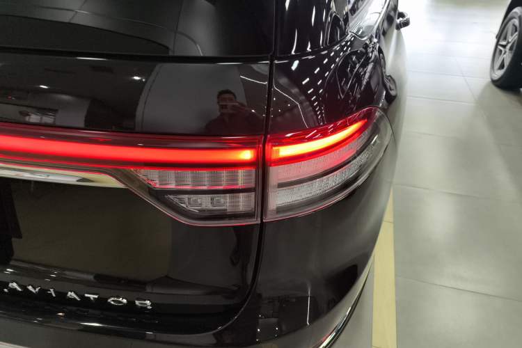 Used Lincoln Aviator 2020 3.0T V6 Four-Wheel Drive Premium Edition