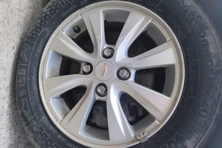 Used Chevrolet Sail 2015 Sail 3 1.3L Manual Ideal Edition