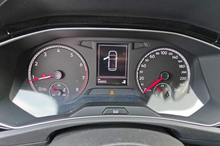 Used Volkswagen T-ROC 2019 280TSI DSG Two-Wheel Drive Comfort Version China VI Standard