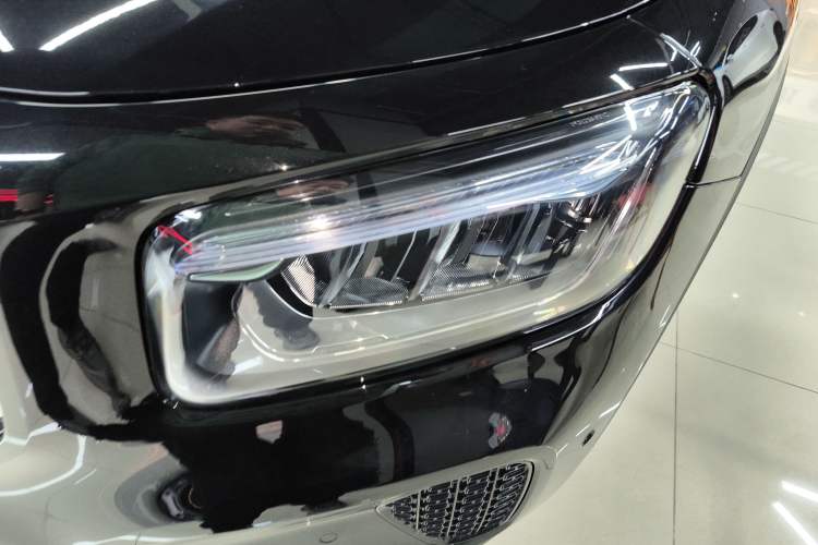 Used Mercedes-Benz GLB 2024 Refresh GLB 220 Fashion Edition Left Front Headlight