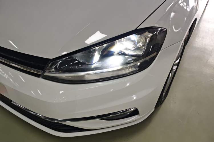 Used Volkswagen Golf 2018 230TSI Automatic Comfort Model
