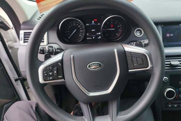 Used Land Rover Discovery Sport 2017 2.0T PURE