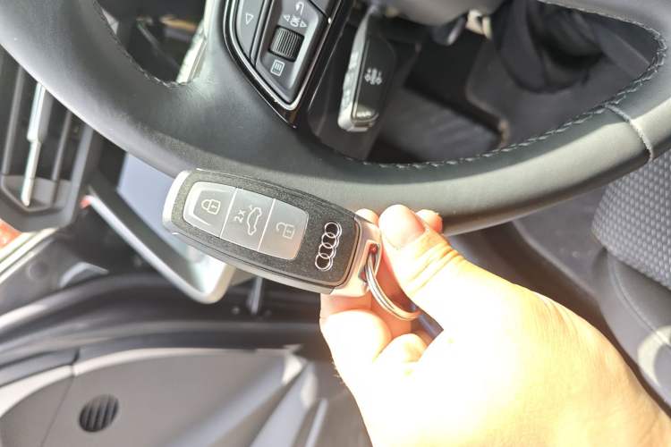 Used Audi A3 2023 Restyled Sportback 35 TFSI Progressive Sport Edition Vehicle Key