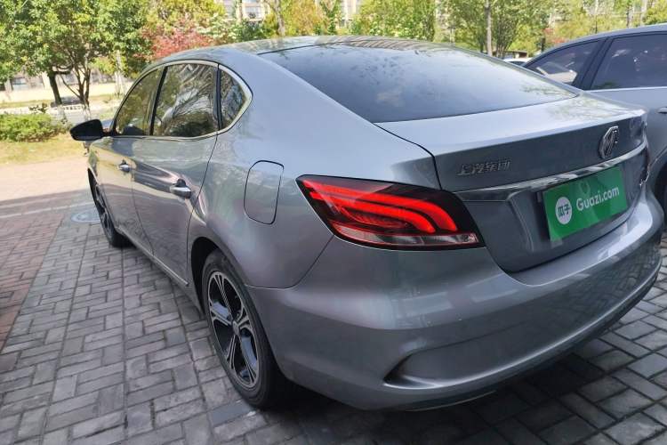 Used MG 6 2017 20T Manual Luxury Smart Connect Version China V Standard