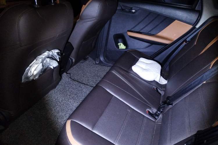 Used BYD e2 2021 Luxury Model Left Rear Seat