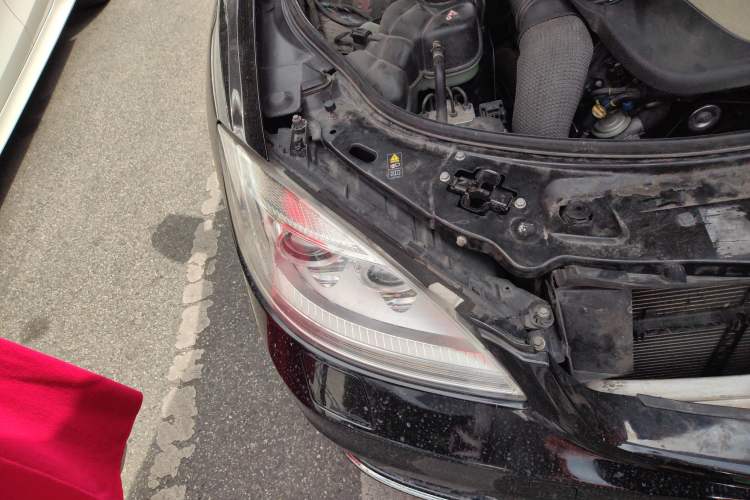 Used Mercedes-Benz S-Class 2010 S 300 L Luxury Model