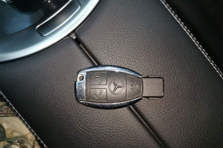 Used Mercedes-Benz C-Class 2017 Restyled C 200 Sport Edition
