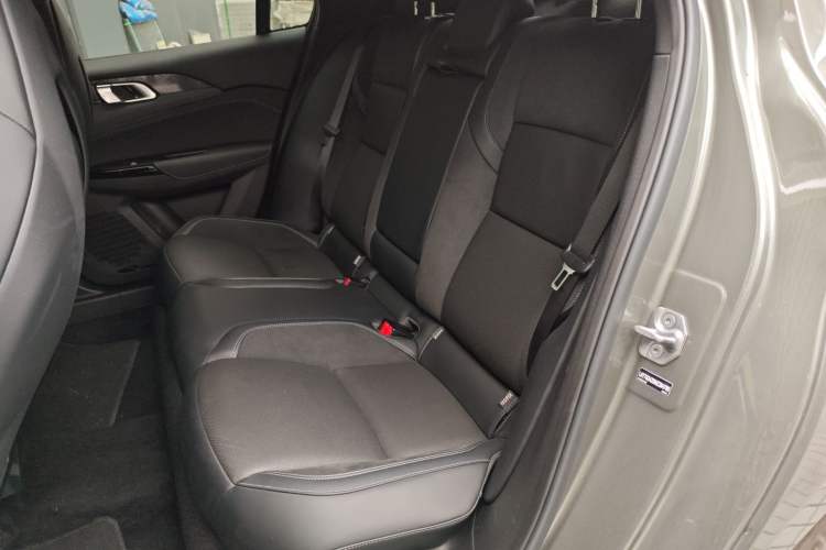 Used Lynk & Co 03 2022 1.5TD DCT JingPro Left Rear Seat