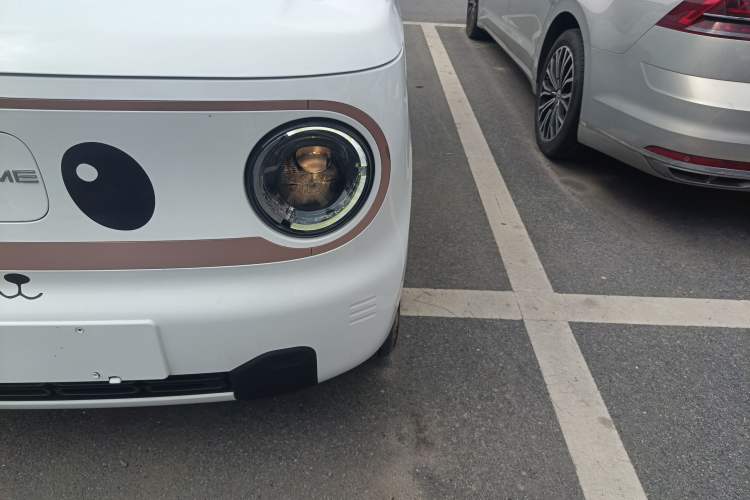 Used Geely Galaxy Panda 2024 Facelifted Panda Mini 200km Dragon Edition
